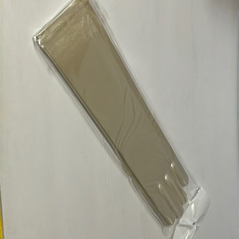 Elbow satin ivory gloves fits 8-12
